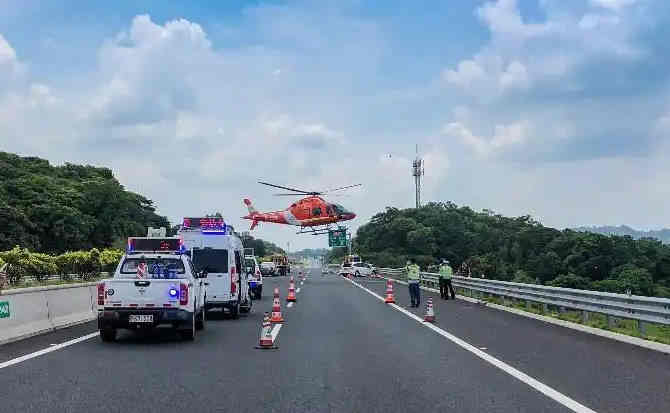 徐水区高速公路汽车救援案例